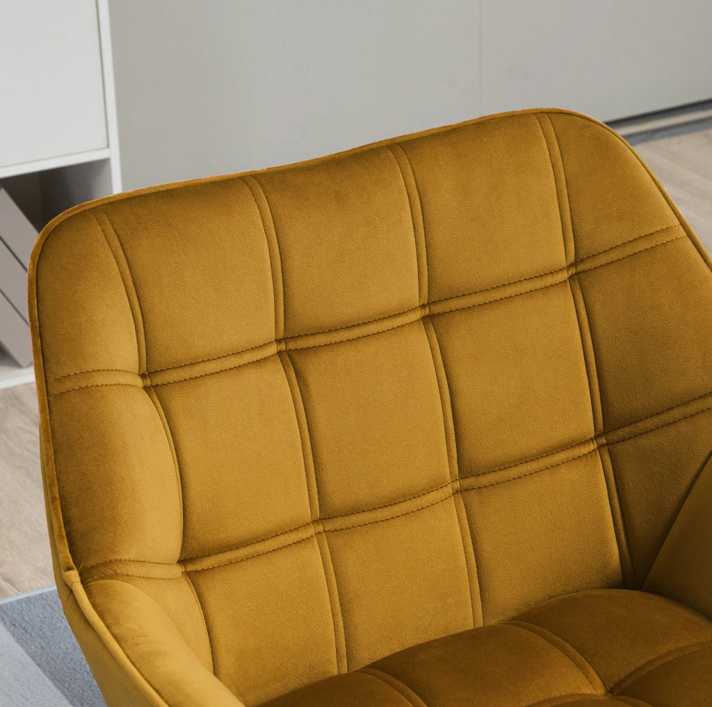 Poltrona in poliestere effetto velluto gialla, design scandinavo