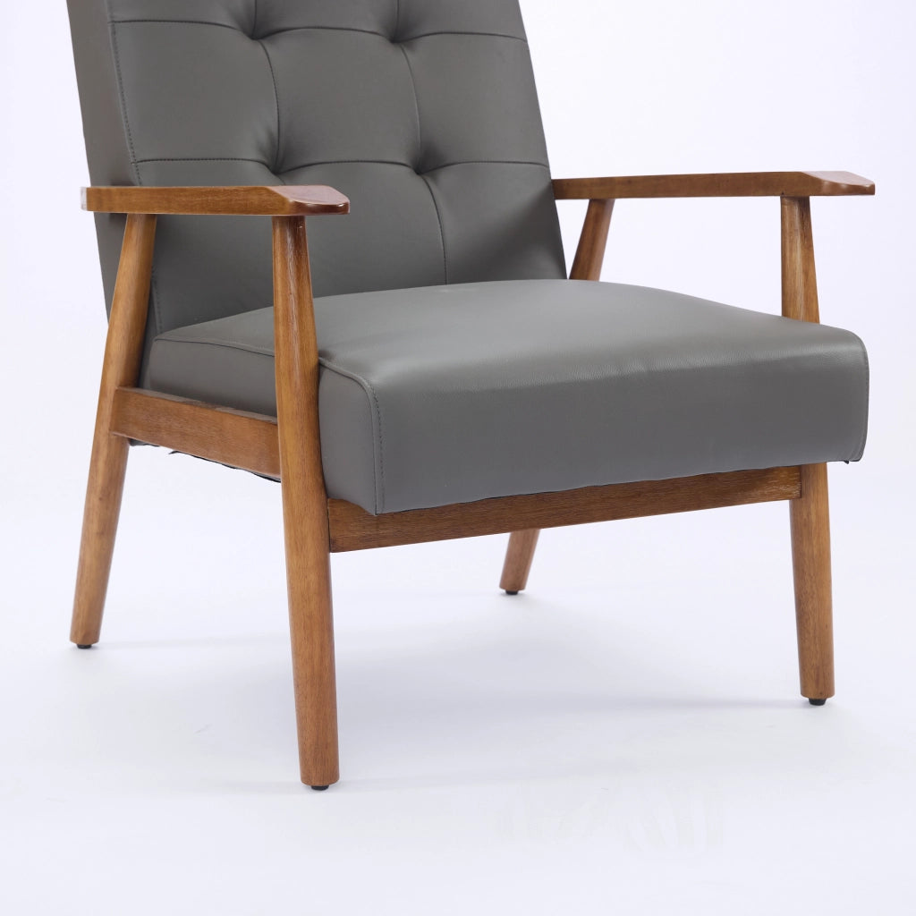 Poltrona Lounge con Schienale con Cuciture Capitonné e Struttura Robusta, in Pelle, Legno e PVC, Grigio