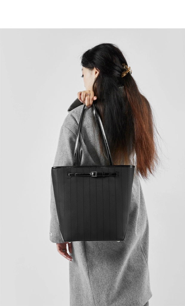 Borsa tote Lazy Style in vera pelle nera