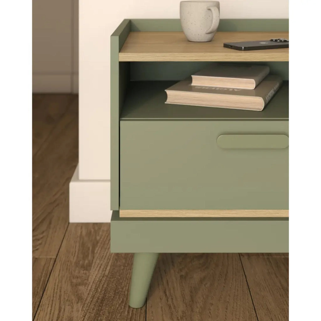 Tavolino da notte NOKI – Verde e legno – 1 cassetto stile scandinavo