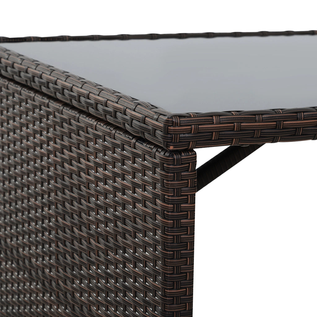 Set salotto da giardino 5 pezzi in polyrattan marrone con cuscini; tavolo e sedie pieghevoli
