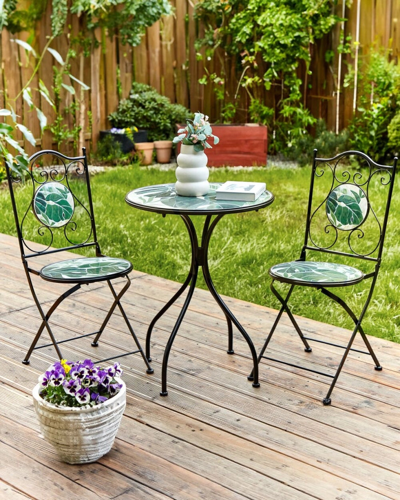 Set di 2 sedie da esterno in metallo pieghevoli con motivo a mosaico verde e struttura in ferro nero stile vintage
