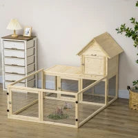 Conigliera per Interno in Legno d'Abete con Vassoio Estraibile, 3 Porte e Area Esterna, 151.5x106x97 cm
