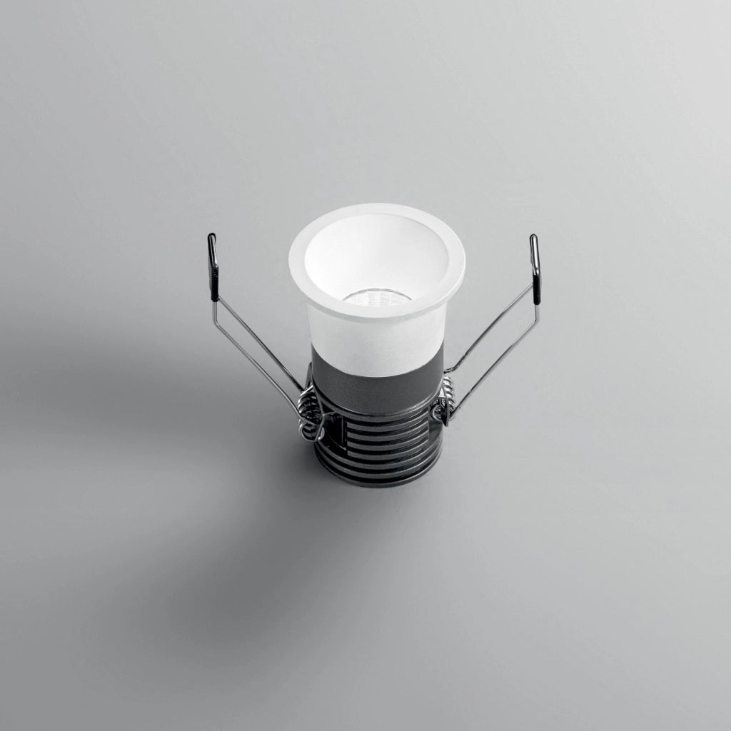 INCASSO DOT BIANCO TONDO 5W 600LM CCT 3000K / 4000K 4X5,5CM