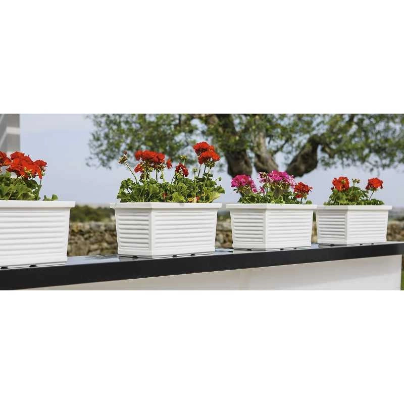 Vaso Fioriera decorativa classica tradizionale 40x22 H20 in polimero resistente bianco per piante per giardini e terrazze - Made in Italy - Monacis