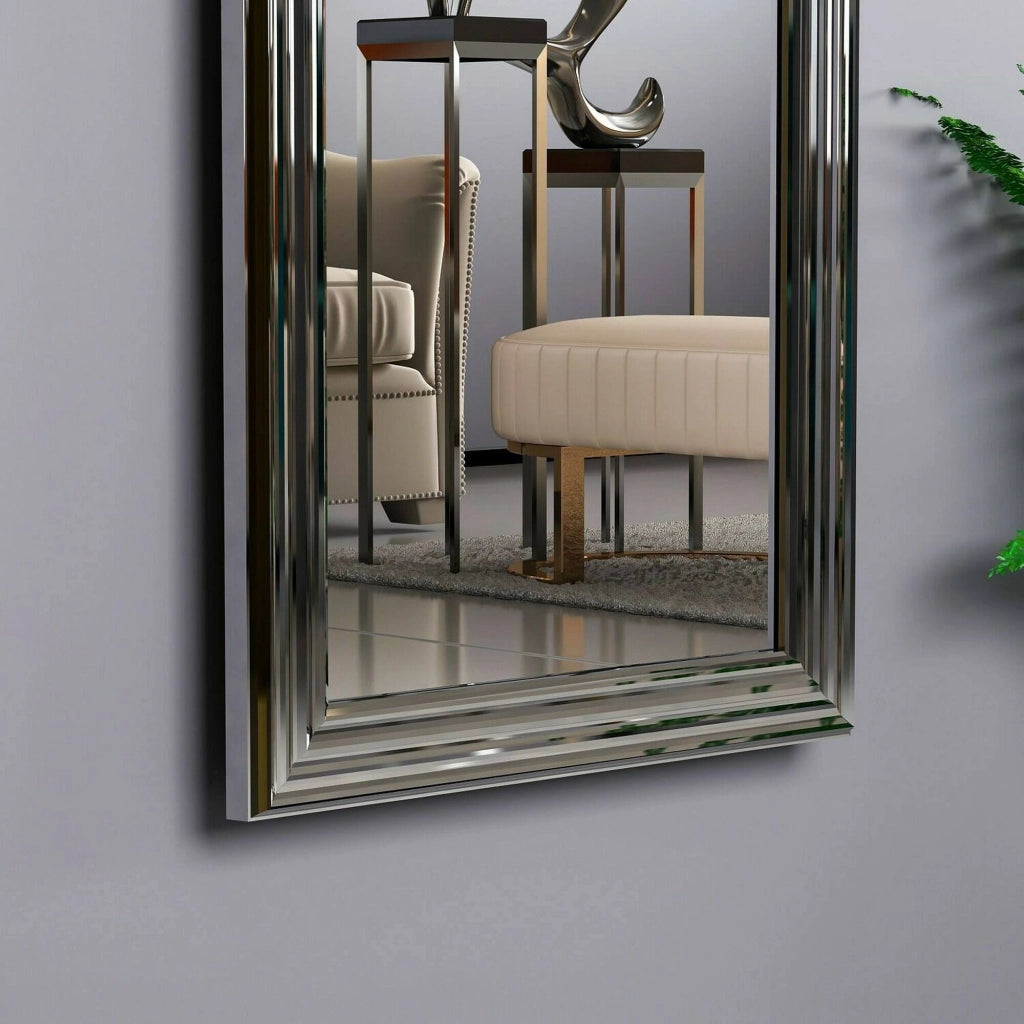 Specchio Lina, Specchiera, Articolo d'arredo a muro, Decorazione con specchio, 40x3h105 cm, Argento