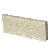 CORDOLO DEMI CREME 5X50XH20CM IN CEMENTO.