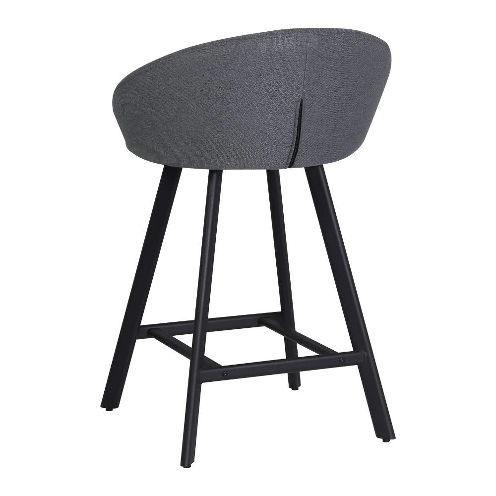 Sgabello Saki con seduta imbottita in tessuto grigio e gambe nere – Comfort compatto per ambienti moderni