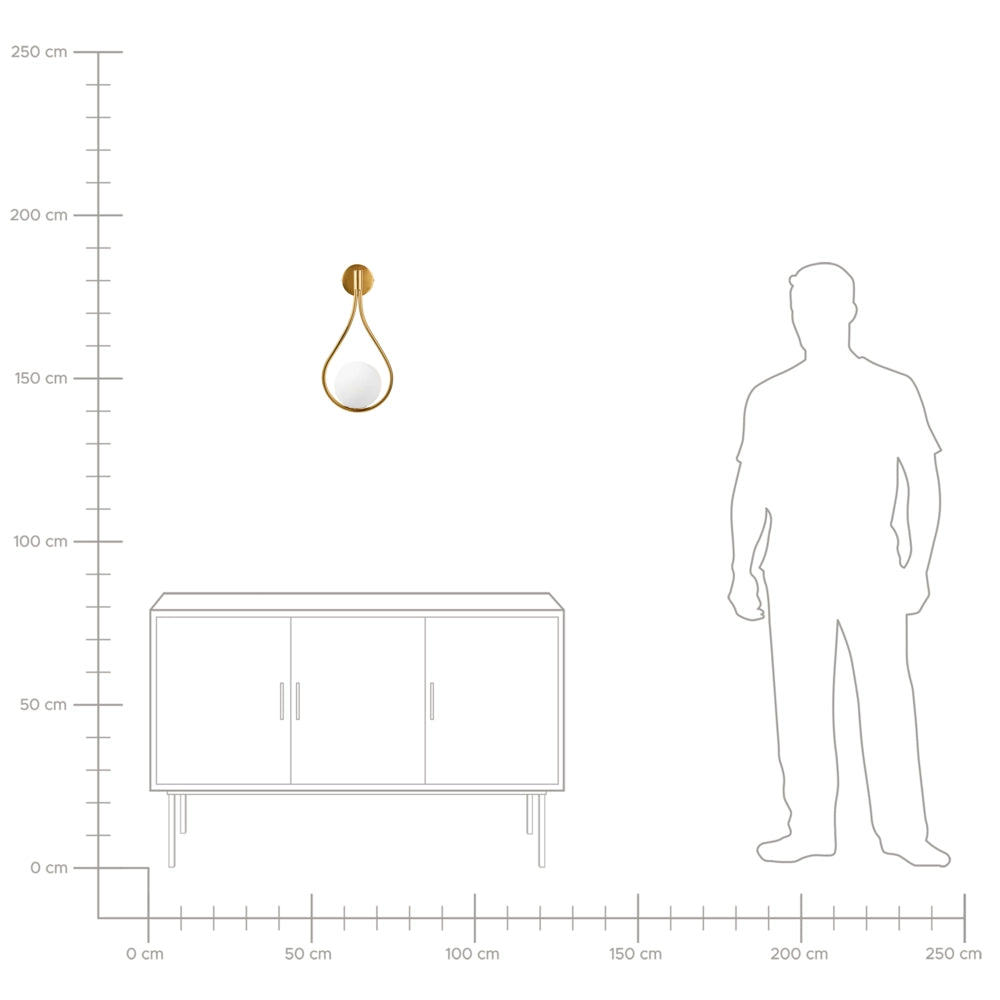 Lampada da parete Base in metallo dorato Paralume in vetro Elegante forma a lacrima Moderna Glam