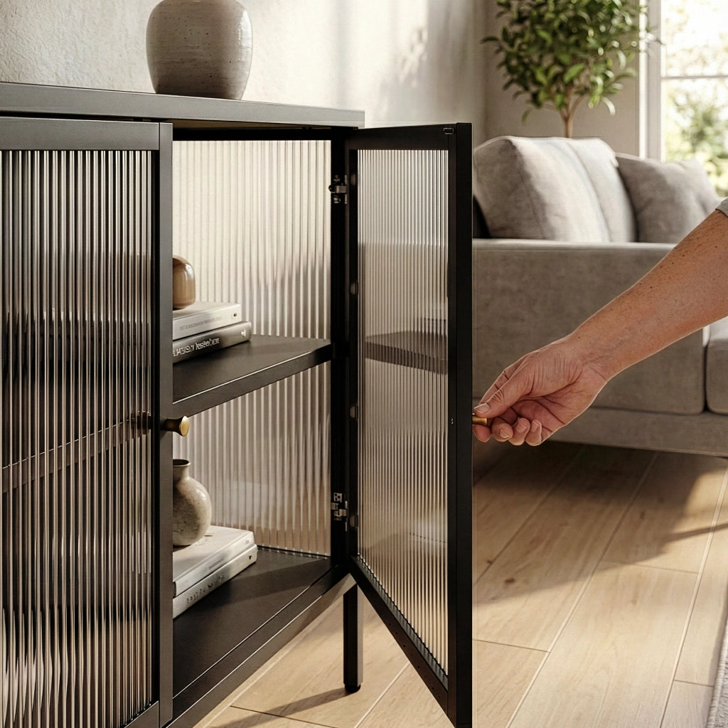 Mobile TV Vinterhavn Credenza in Acciaio Nero con 3 Ante in Vetro Scanalato 80x150x40 cm [en.casa]