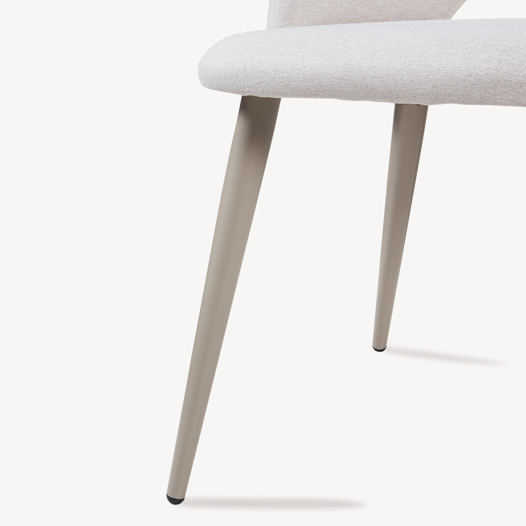 Set Karijoki di 2 Sedie Imbottite da Sala Pranzo Rivestimento in Tessuto - Beige [en.casa]