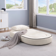 Divano modulare minimalista in ciniglia beige, seduta reversibile e componibile per soggiorno