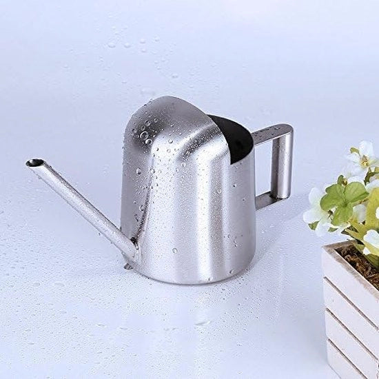 Giardino in stile compatto per piante da interni con tubo lungo in acciaio inossidabile.