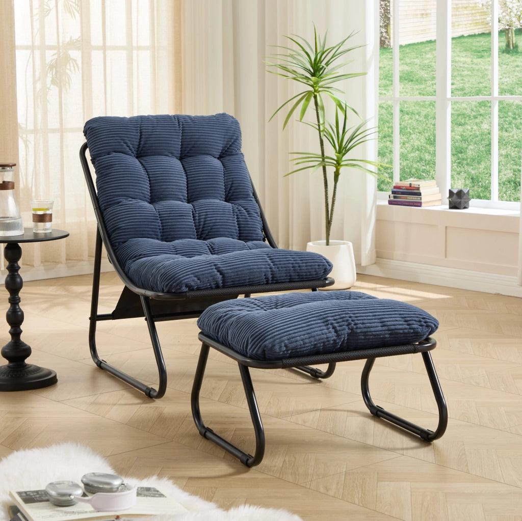 Poltrona lounge da esterno con ottomano; struttura in acciaio; blu navy