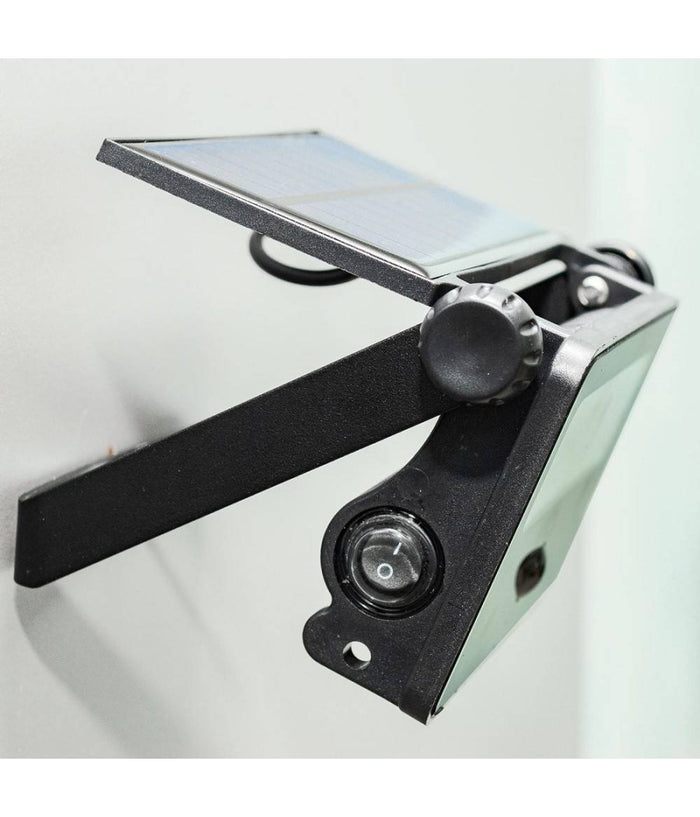 Faretto Solare Ip65 Ricaricabile Parete Sensore Crepuscolare Movimento Led 8 W         