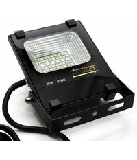 Faro Faretto A Led Rgb + Cct Per Esterni Da 15w Con Telecomando Ir Proiettore         