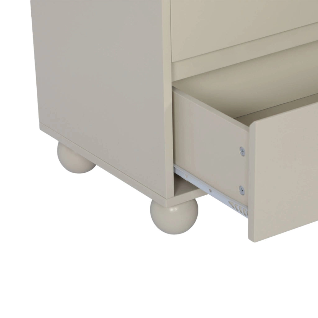 Cassettiera per bambini effetto legno laccato, 6 cassetti