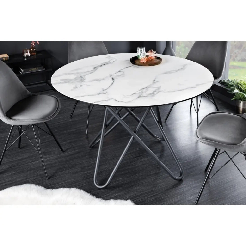 Tavolo da pranzo BAUMA 120 cm – Piano rotondo in ceramica effetto marmo bianco e gambe in metallo – Stile moderno chic