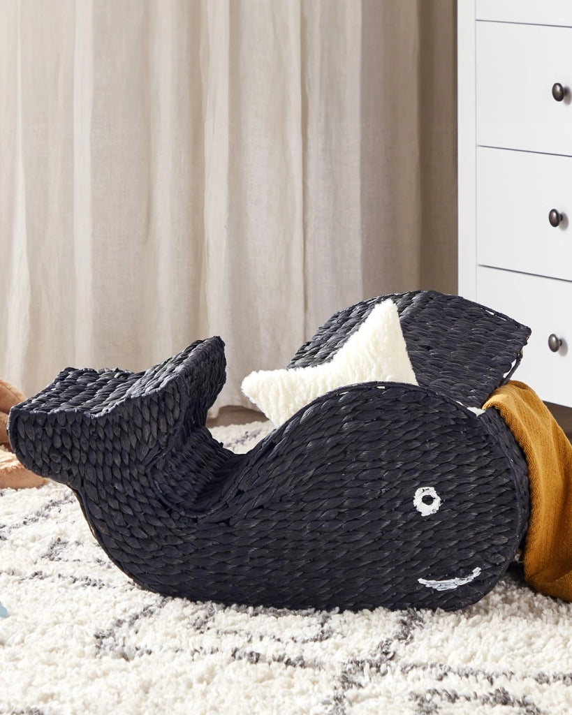 Cesto di vimini naturale nero a forma di balena intrecciata con coperchio Cesto per giocattoli Accessorio per la camera dei bambini
