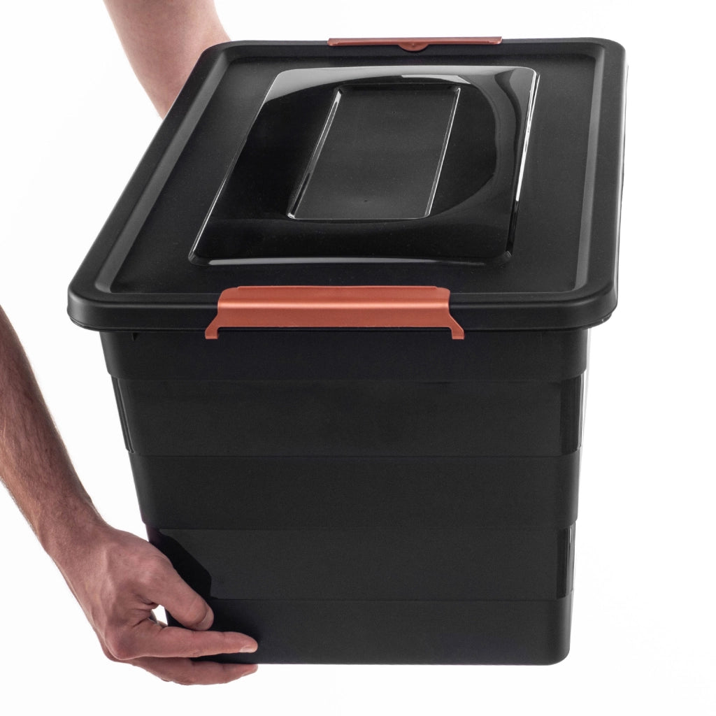 Set di 3 contenitori portaoggetti in plastica KADAX con coperchi.