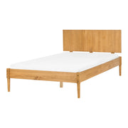 Letto matrimoniale in legno con base a doghe piane e testiera in legno marrone chiaro 120 x 200 cm stile scandinavo naturale