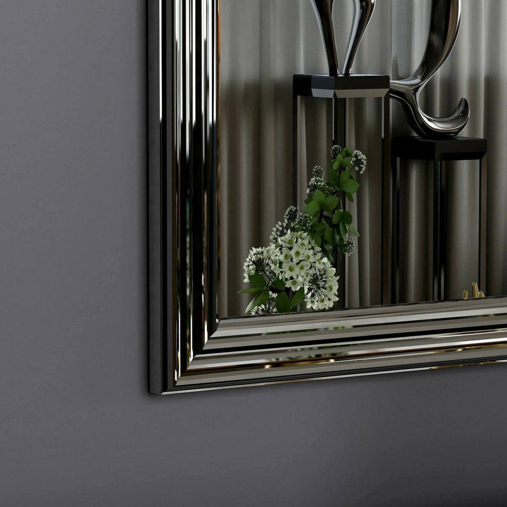 Specchio Thane, Specchiera, Articolo d'arredo a muro, Decorazione con specchio, 40x3h40 cm, Argento