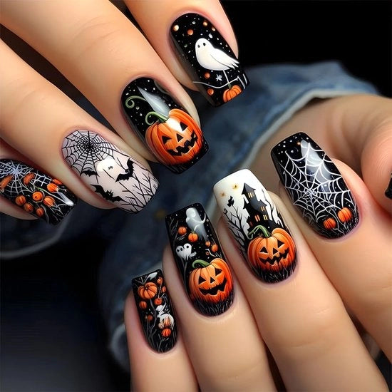 Nagelli Fissabili Halloween 24 pezzi - Disegno Vampiro/Carota/Zombi - Riciclabili - Dimensione Medio Quadrato - Incluso Adesivo per Nagelli - Nagelli Falsi