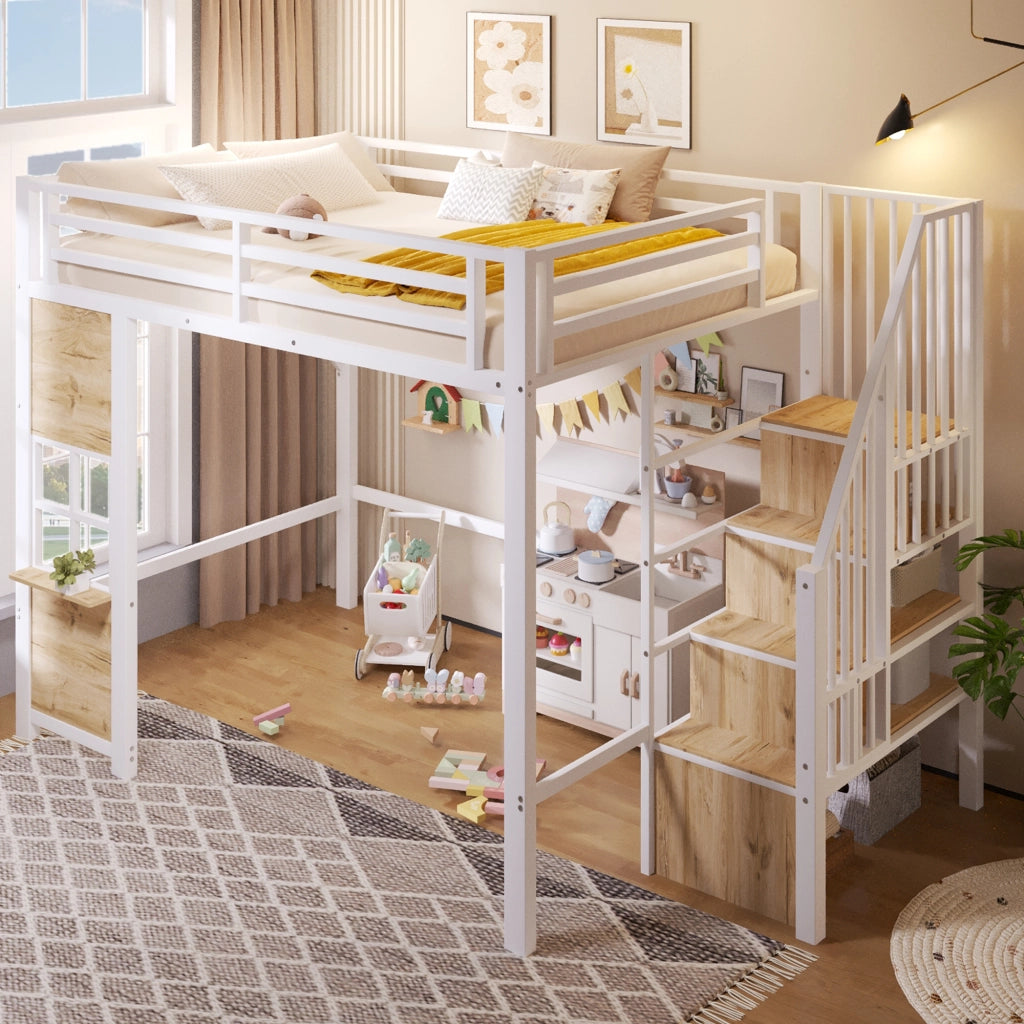 Letto a soppalco 140x200 cm con scala contenitore; finestra; spazio libero sottostante e parapetto; metallo bianco