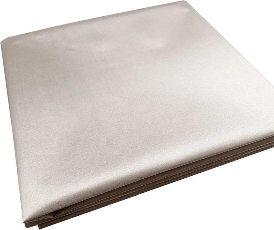 Materiali di protezione EMF - Stoffa di schermatura RF a rame 3937x4330 pollici - Rating stoffa Faraday 10 kHz a 30 GHz.