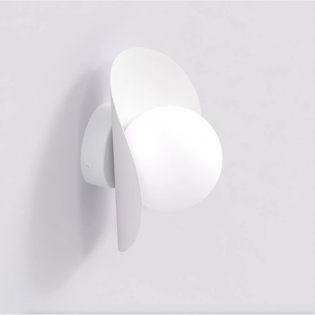 Lampada da parete Fiero in acciaio bianco opaco