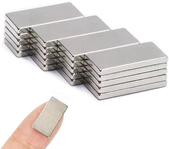 30 pezzi di magneti mini, adesivi forti magneti adesivi, magneti mini per schermo bianco, frigorifero, foto, hobby