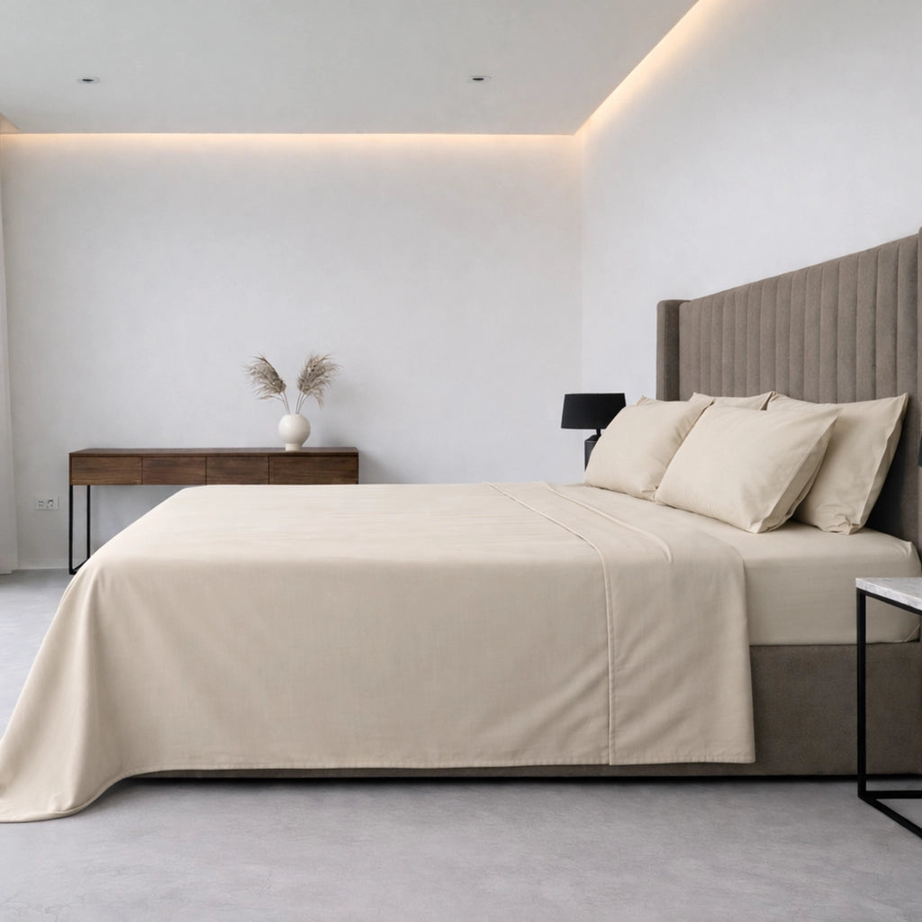 Sarisa, set Completo Letto Matrimoniale in Policotone, Beige Ecrù