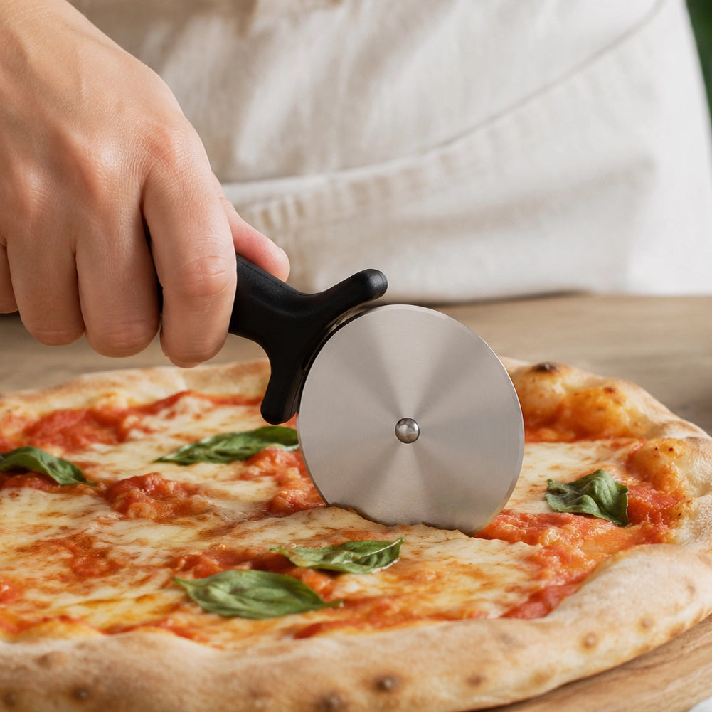 Set 3 Pezzi Accessori Pizza Spatola Pala e Taglierina Apribottiglie Integrato