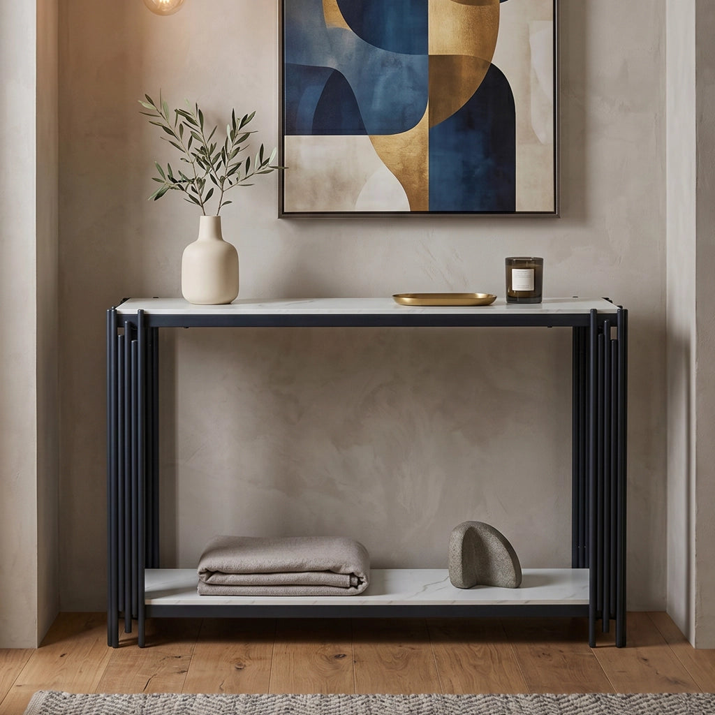 Consolle con 2 ripiani in effetto marmo bianco e metallo nero, per ingresso e soggiorno, 123.5 × 33.5 × 80 cm