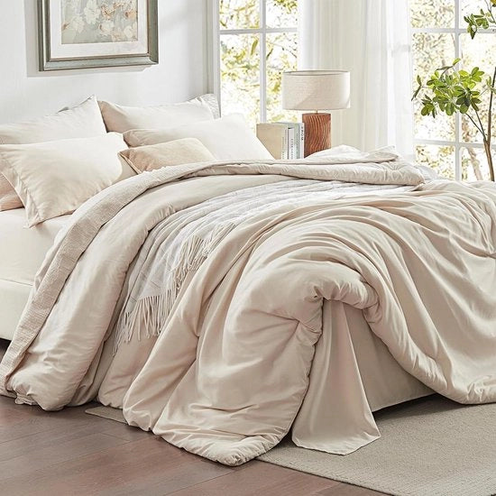 Set di coperte per letto 220 x 240 cm in microfibra beige - coperta per letto a due posti - con chiusura a rittaglio - 2 cuscini 80 x 80 cm - coperta per letto romantica elegante 240 x 220 in cotone