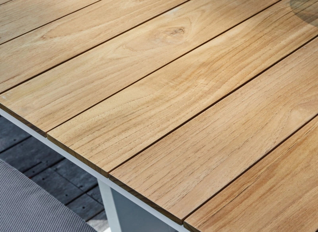 SINED Tavolo da Giardino Allungabile Bianco-Teak in Alluminio Verniciato 180-240 cm per 8-10 Persone Piano a Doghe in Teak FSC® - Modello TAVOLO-GIARDINO-180-240-TECK