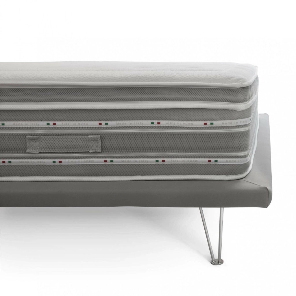 Anka, Materasso Matrimoniale Sfoderabile Made in Italy, 190x160x37h cm Grigio