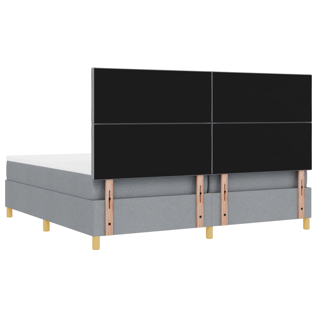 Letto a Box con Materasso e Luce LED Grigio chiaro 200x200 cm Tessuto