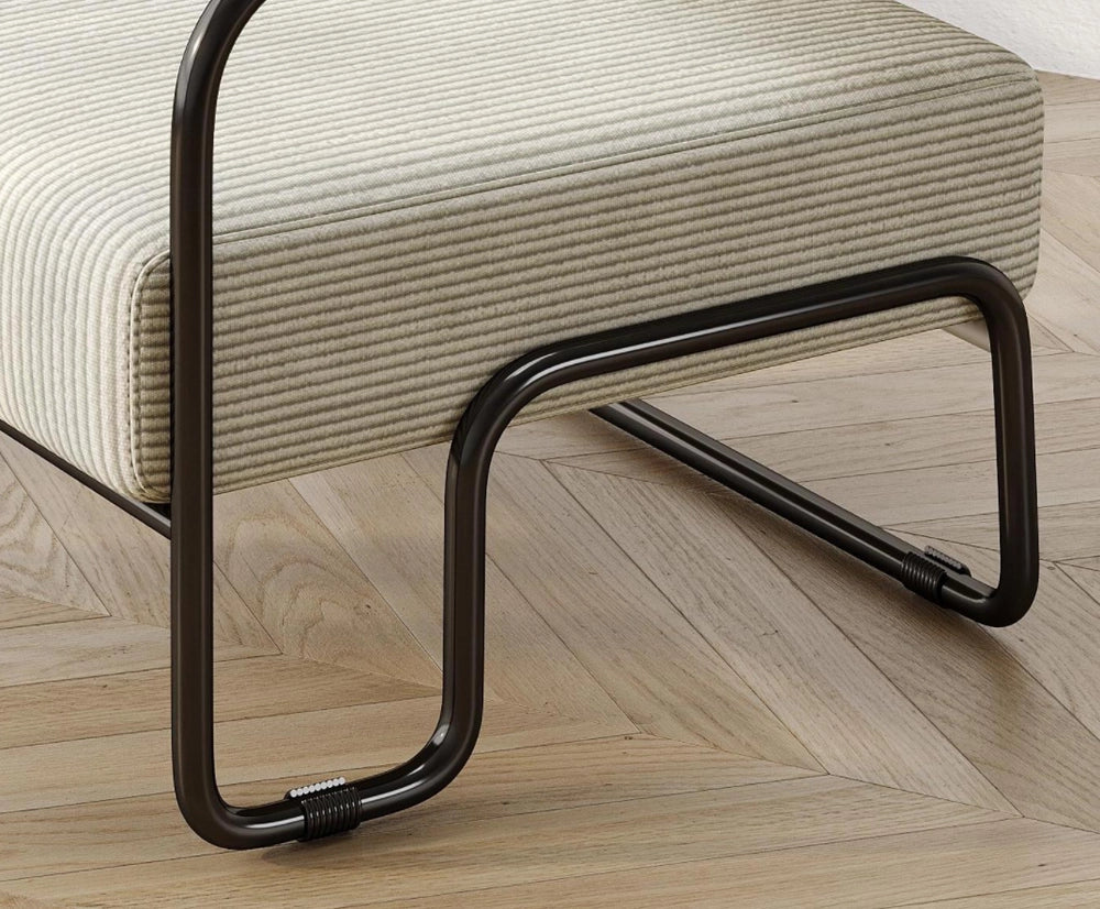 Poltrona Lounge ¨C Xylo ¨C Velluto a Coste, Struttura in Metallo Nero, 68.5x73x70.5