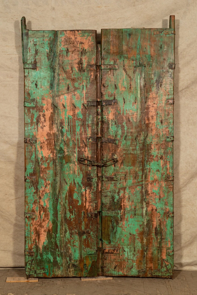 Biscottini Porta portone in legno massello e ferro da interno o da esterno vecchia e antica medievale scorrevole
