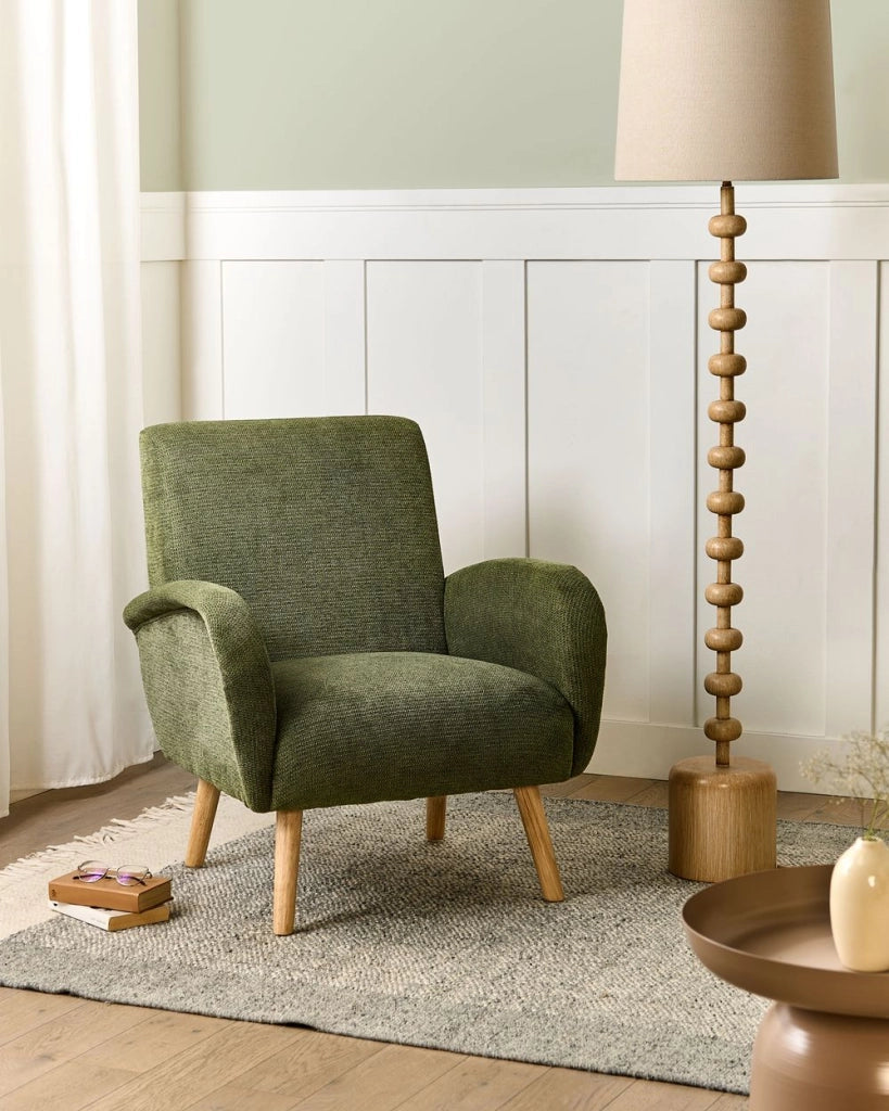 Poltrona moderna in tessuto rivestimento idrorepellente gambe in legno di gomma con braccioli verde