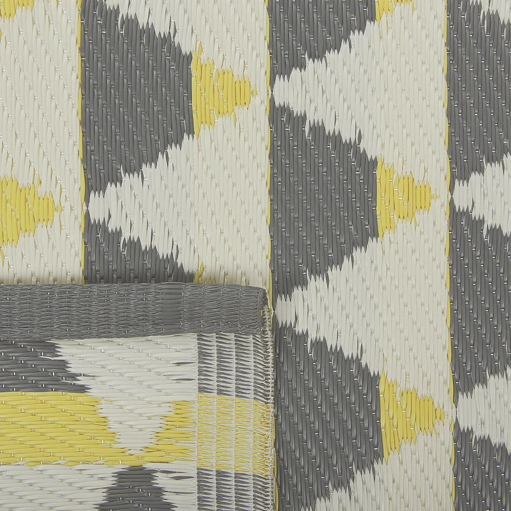 Tappeto per esterni Grigio e giallo Materiali sintetici Rettangolare 120 x 180 cm Motivo a triangolo Accessori da balcone