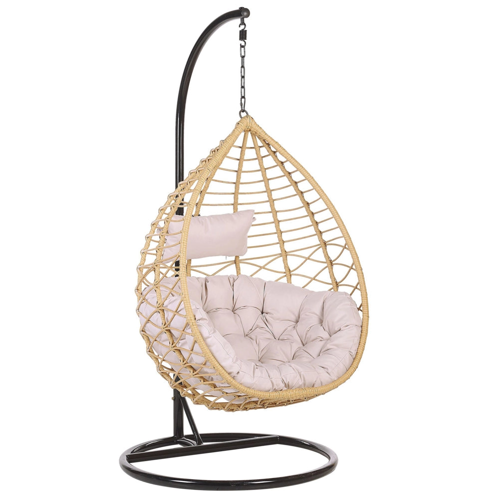 Sedia sospesa poltrona pensile in rattan beige con struttura in metallo a forma di cestino per interni ed esterni Boho