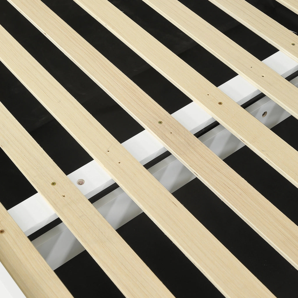Letto in legno da 120x200 cm, con luci a LED, ripiani e prese di ricarica, testiera imbottita, bianco