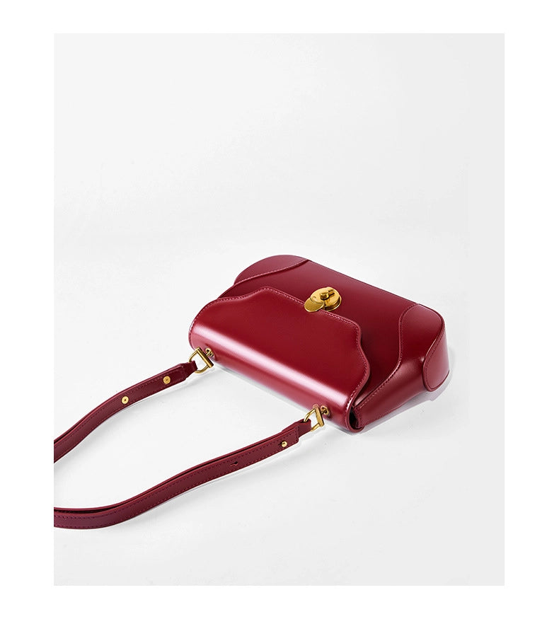 Borsa a tracolla da donna in vera pelle, colore rosso.
