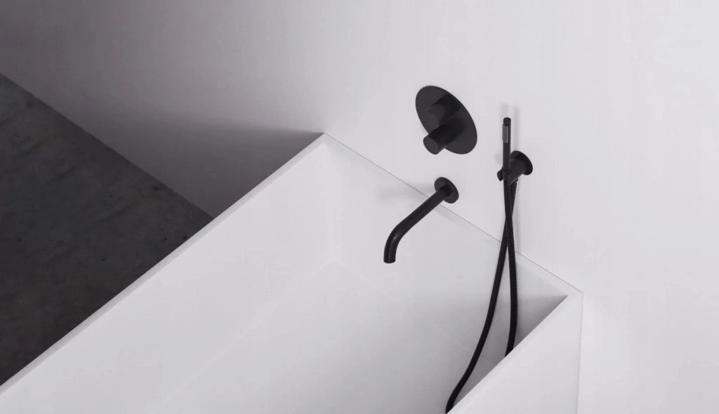 Rubinetto Da Vasca Rea Lungo Black + Box