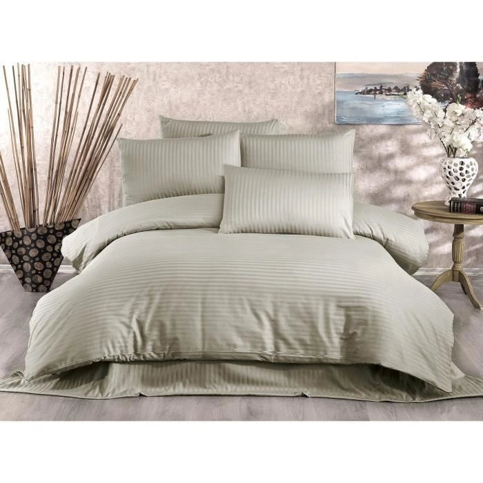 Completo letto - 1 copripiumino 220x240 cm + 2 federe 60x60 cm - 80% cotone, 20% poliestere - Cappuccino