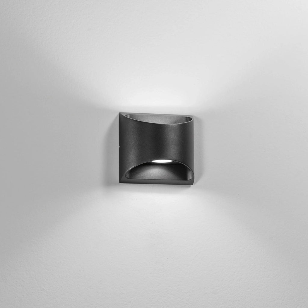 APPLIQUE BIEMISSIONE LED VEYRON NERA 7W 840LM CCT 3000K / 4000K IP54 13X6,9X12,3CM