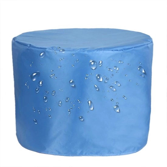 Hoes per giardino acqua resistente grande 

Modello: 12345
Dimensioni: 50x20x15 cm
Materiali: PVC e plastica
Capacità di contenimento: 10 L
Resistenza all'acqua: IP67
Peso: 1,5 kg