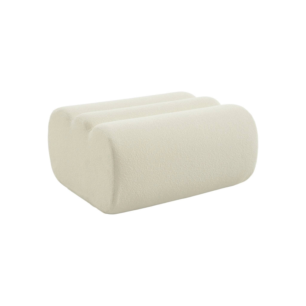 Poltrona bouclé testurizzata con poggiapiedi, bianco